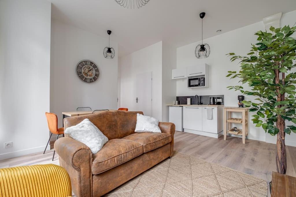 Grand Appartement «  City » Spacieux Et Moderne Saint-Etienne  Extérieur photo
