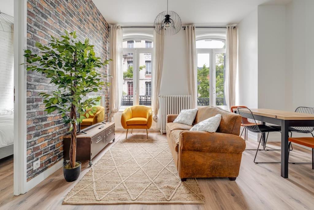 Grand Appartement «  City » Spacieux Et Moderne Saint-Etienne  Extérieur photo